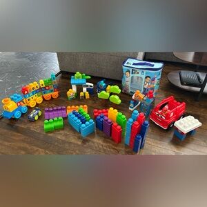Mega Bloks lot